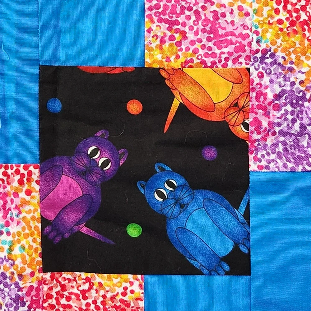 Unfinished Quilt Top Cats Kitties Colorful Lap or‎ Baby 39x39 Includes Backing